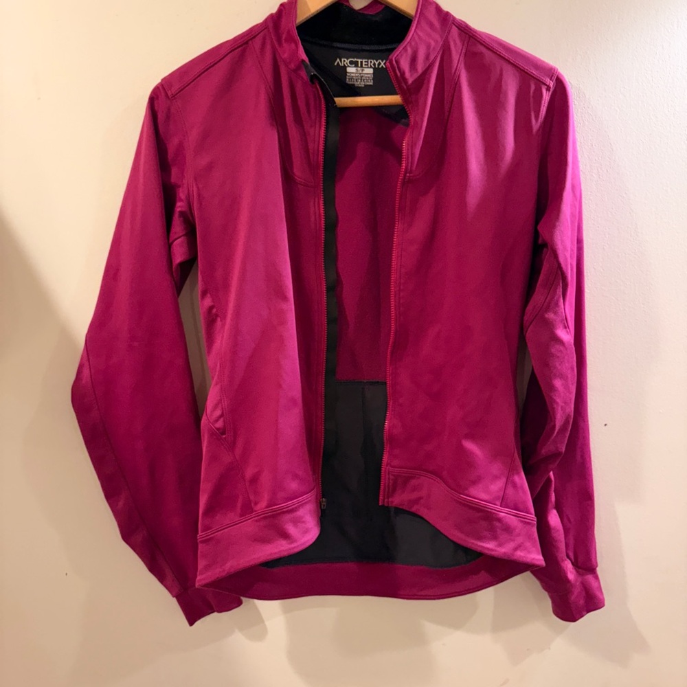 Arc'teryx Women's Vibrant Pink Utility Jacket